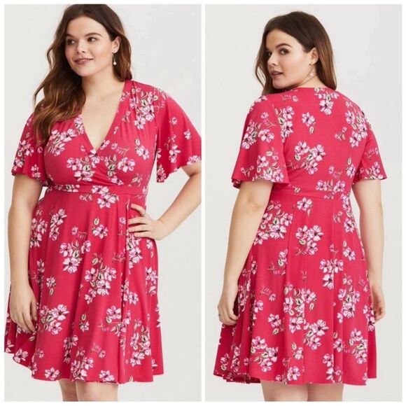 Torrid Studio Knit Pink Floral Faux Wrap Butterfly Flutter Sleeve Dress Plus 1 - Picture 1 of 10